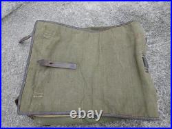 ALLEMAND WW2 Lot Sac style Poil de Vache & Gourde avec son Quart