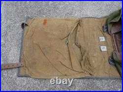 ALLEMAND WW2 Lot Sac style Poil de Vache & Gourde avec son Quart