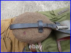 ALLEMAND WW2 Lot Sac style Poil de Vache & Gourde avec son Quart