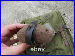 ALLEMAND WW2 Lot Sac style Poil de Vache & Gourde avec son Quart