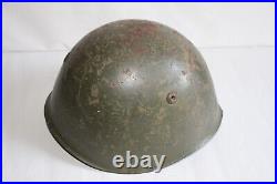 Ancien casque militaire Italien WW2 modèle 33, numéroté I128