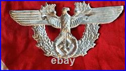 Ancien insigne d'uniforme Allemand 39/45 WW2 militaria