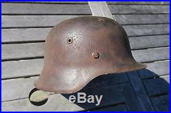 Authentique casque allemand WW2 entièrement d'origine non démonté German helmet
