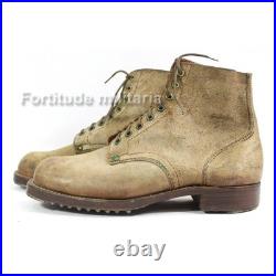 Brodequins Français M-1945 datés 1951 Armée Française (matériel original)