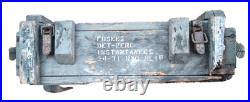 Caisse bois armée pour fusées artillerie peinture d'origine France 1940 WW2