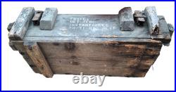 Caisse bois armée pour fusées artillerie peinture d'origine France 1940 WW2