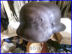 Casque ww2 bon état m42 sans insigne pur jus pas de jugulaire juste une partie