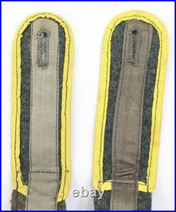 Epaulettes transmissions M44 ALLEMAND WW2 (matériel original!)