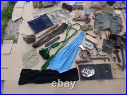 Gros Lot Militaria Divers A Identifier WW1 WW2 Francais Allemand Anglais US