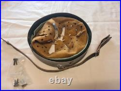 Intérieur de casque Allemand WW2, taille 62 +1 jugulaire datée 1943 + 3 Rivets