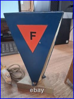 LOT DE 2 Lampes anciennes Mirador en métal Amicale Déportés WW2 Rare F