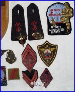 LOT D'INSIGNES ET D'ATTRIBUTS D'UN PARACHUTISTE DU 6° RPIMa