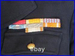 Lot Capitaine Aviateur Français WW2, vareuse, casquette datée 1942, photos