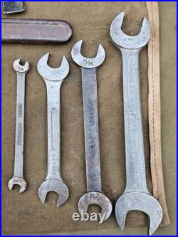 Lot bord outils Jeep M201 Hotchkiss Delahaye armée Française Indo Algérie Lot bord outils Jeep M201 Hotchkiss Delahaye armée Française Indo Algérie