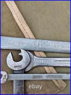 Lot bord outils Jeep M201 Hotchkiss Delahaye armée Française Indo Algérie Lot bord outils Jeep M201 Hotchkiss Delahaye armée Française Indo Algérie