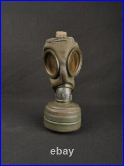 Masque a gaz allemand ww2 nominatif avec son boitier et accessoires