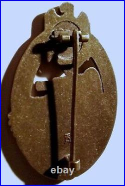 Medaille allemand de WW2 Panzerkampfabzeichen en Bronze German WW2 Tank Badge