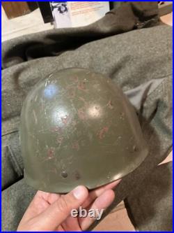 Militaria WW2 Suede Uniforme Casque 1939-1945 Reconstituteur