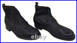 Paire de brodequins en cuir noir sous officier/officier français WW2 France 1940