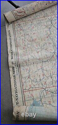 Plusieurs morceaux de cartes en toile cirée Luftwaffe authentique german WW2 Plusieurs morceaux de cartes en toile cirée Luftwaffe authentique german WW2