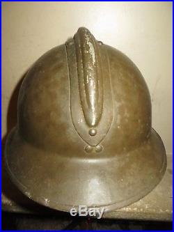 Rare casque ADRIAN des Troupes Coloniales, modèle 1926, peinture moutarde