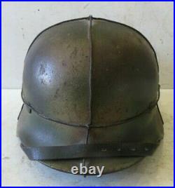 Superbe casque modèle 40, camouflé 3 tons, complet, Allemagne. 2 ème guerre. WW. 2