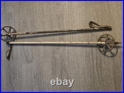 Très Rare paire de Bâtons de Skis allemand bois peinture Blanche WW2
