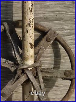 Très Rare paire de Bâtons de Skis allemand bois peinture Blanche WW2