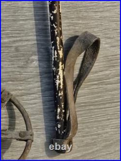 Très Rare paire de Bâtons de Skis allemand bois peinture Blanche WW2