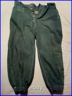 Un Pantalon Wh M37 En Toile Coton Reseda De La Seconde Guerre Mondiale