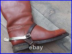 Une paire de bottes d'officier cuir marron Français avec éperon ww2 militaria